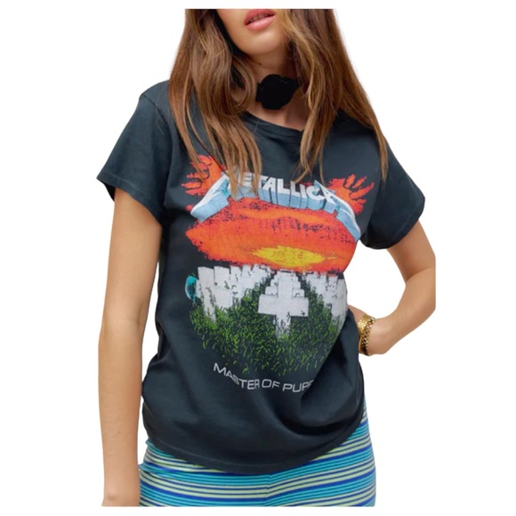 Daydreamer LA Metallica Master of Puppets Tee Artists on Tour Collection - Picture 1 of 11
